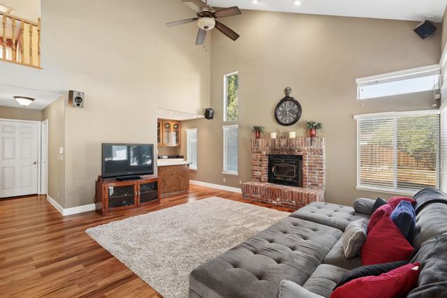 8267 Dressage Way, Sacramento, CA 95829