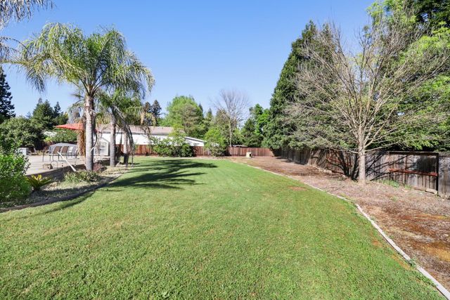 8267 Dressage Way, Sacramento, CA 95829