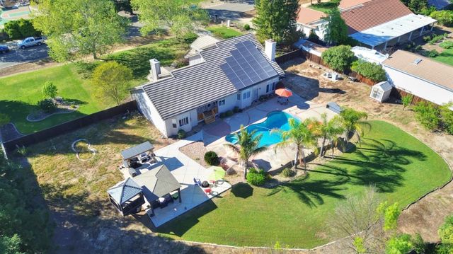 8267 Dressage Way, Sacramento, CA 95829