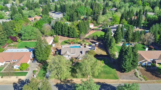 8267 Dressage Way, Sacramento, CA 95829