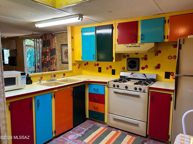 408 Sheard Drive, Patagonia, AZ 85624
