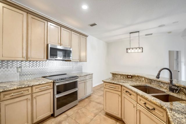 14778 PEEKSKILL DRIVE, Winter Garden, FL 34787