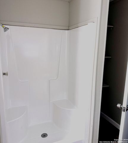 7923 Donore Pl Apt 21, San Antonio, TX 78229