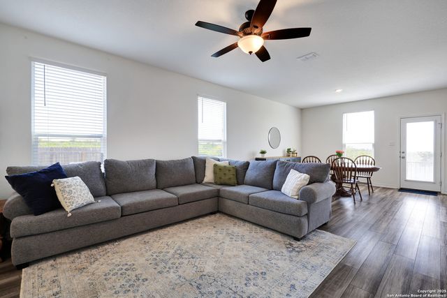 11526 Amberina, San Antonio, TX 78245