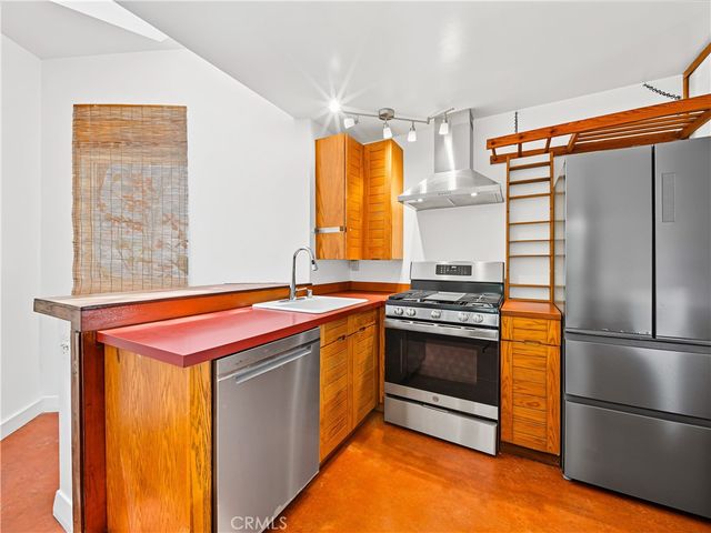 430 Altair, Los Angeles, CA 90291