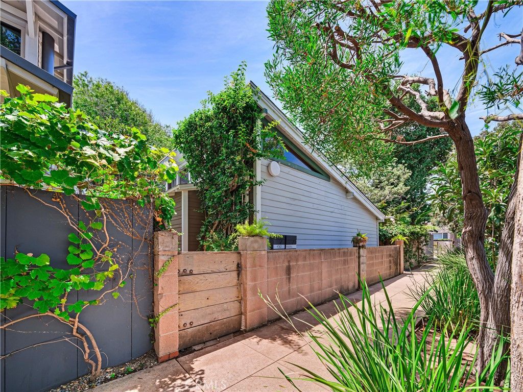 430 Altair, Los Angeles, CA 90291