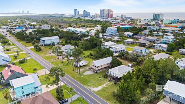 157 Windmill Ridge Road, Gulf Shores, AL 36542