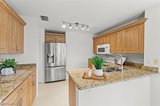 8291 Grand Palm DR 2, Estero, FL 33967