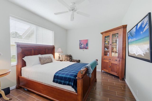 597 ASTON WOODS COURT, Venice, FL 34293