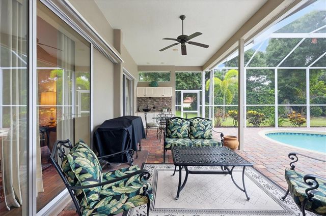 597 ASTON WOODS COURT, Venice, FL 34293