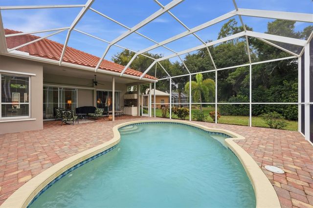 597 ASTON WOODS COURT, Venice, FL 34293