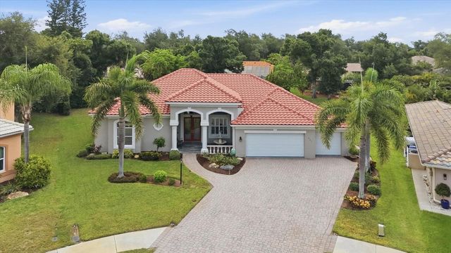 597 ASTON WOODS COURT, Venice, FL 34293