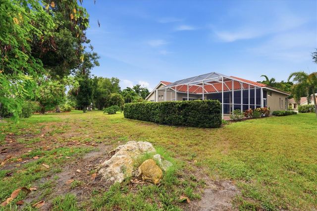 597 ASTON WOODS COURT, Venice, FL 34293