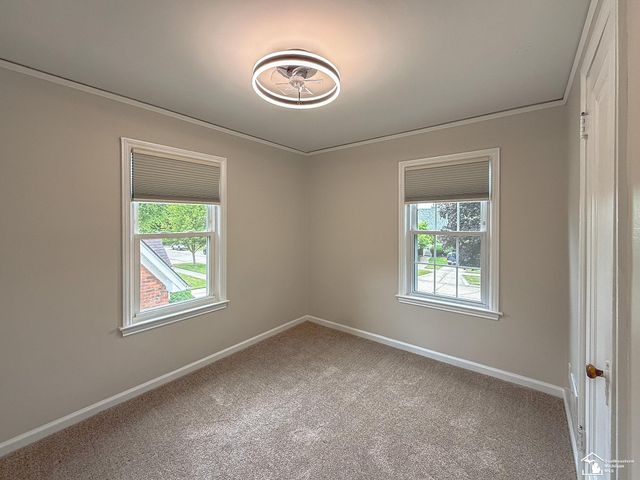 2845 Birchwood Street, Trenton, MI 48183