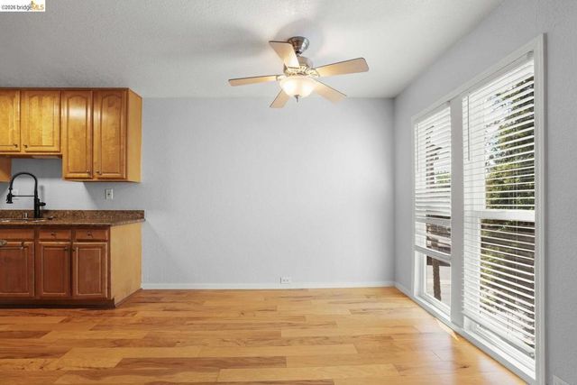 175 Sierra DR APT 303, Walnut Creek, CA 94596