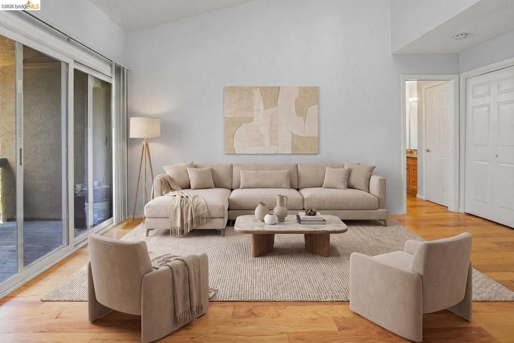 175 Sierra DR APT 303, Walnut Creek, CA 94596