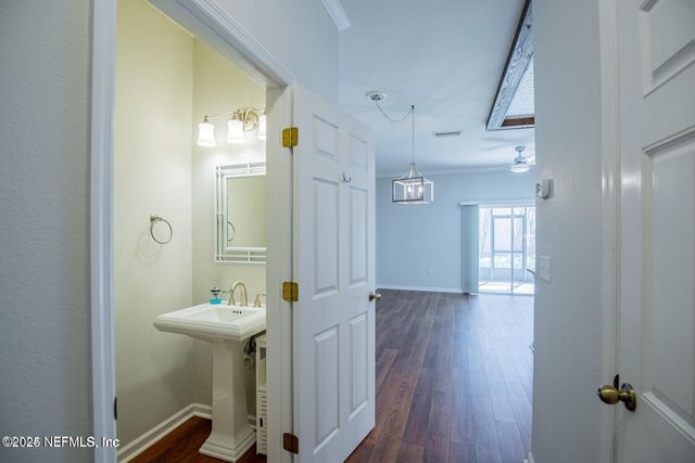 721 CRYSTAL Way, Orange Park, FL 32065