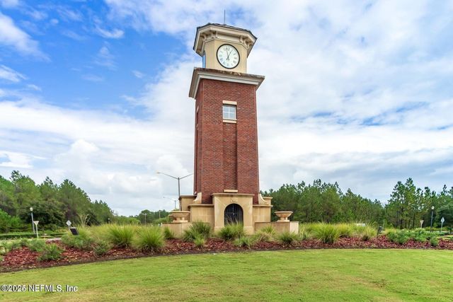721 CRYSTAL Way, Orange Park, FL 32065