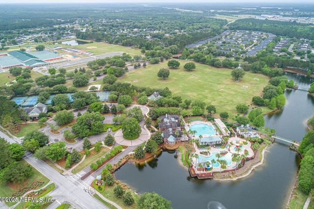 721 CRYSTAL Way, Orange Park, FL 32065