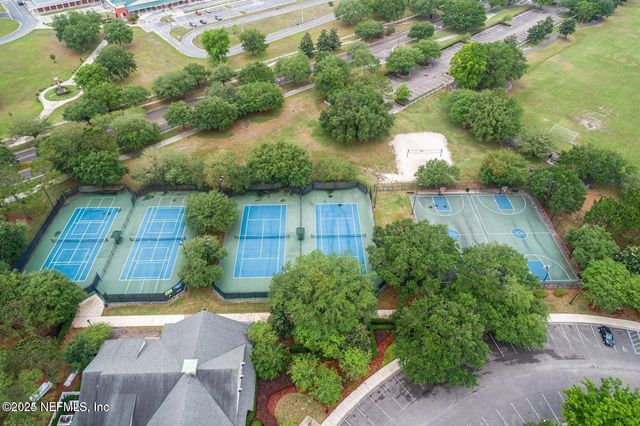721 CRYSTAL Way, Orange Park, FL 32065