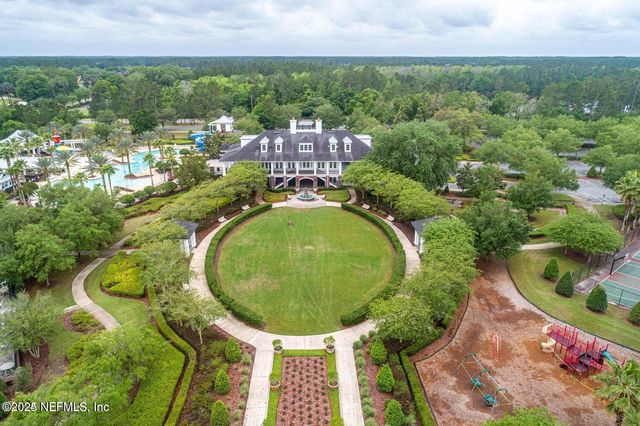 721 CRYSTAL Way, Orange Park, FL 32065
