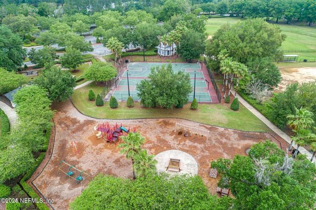 721 CRYSTAL Way, Orange Park, FL 32065