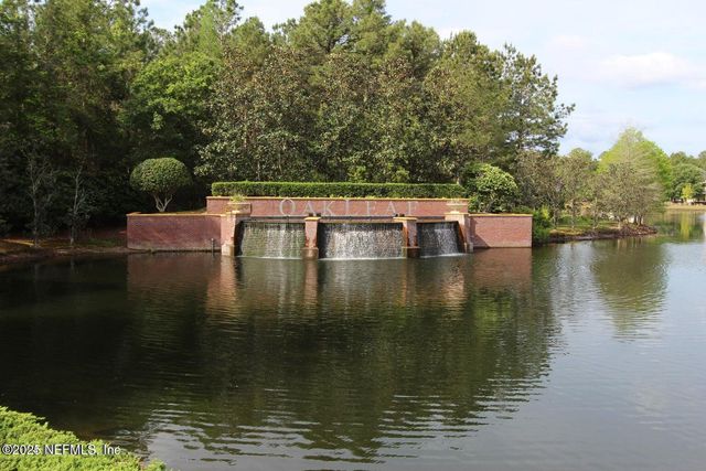 721 CRYSTAL Way, Orange Park, FL 32065