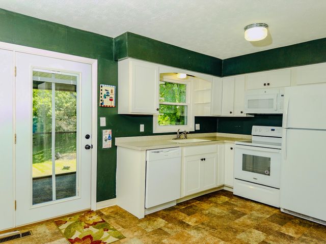 134 Happy Circle Drive, Somerset, KY 42501