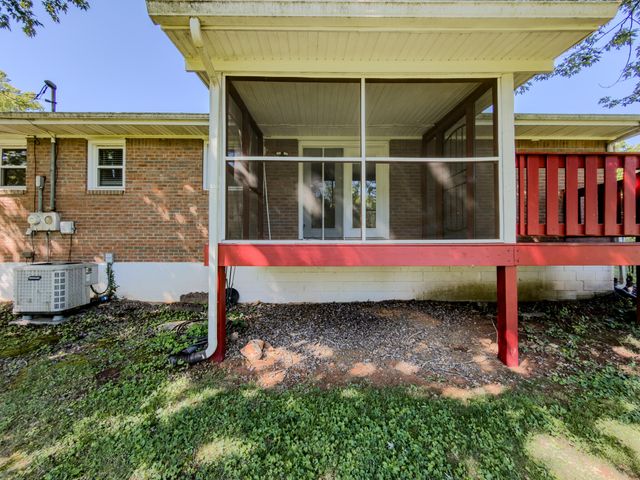 134 Happy Circle Drive, Somerset, KY 42501