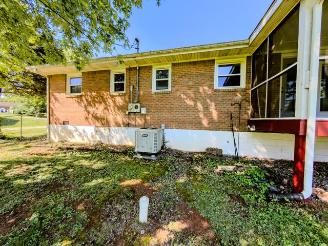 134 Happy Circle Drive, Somerset, KY 42501