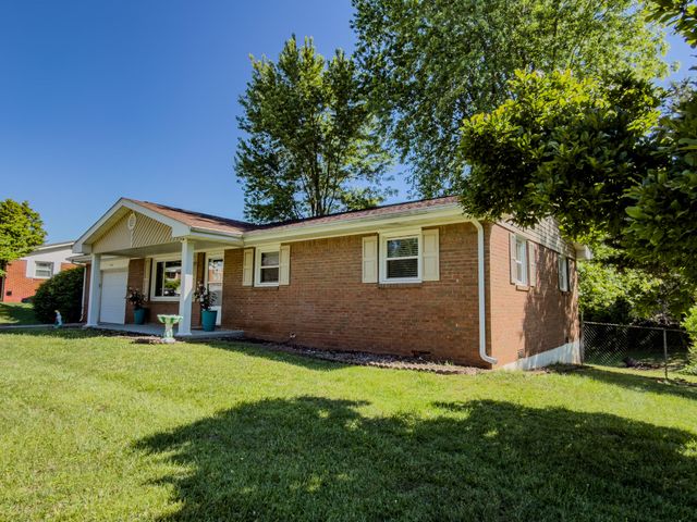 134 Happy Circle Drive, Somerset, KY 42501