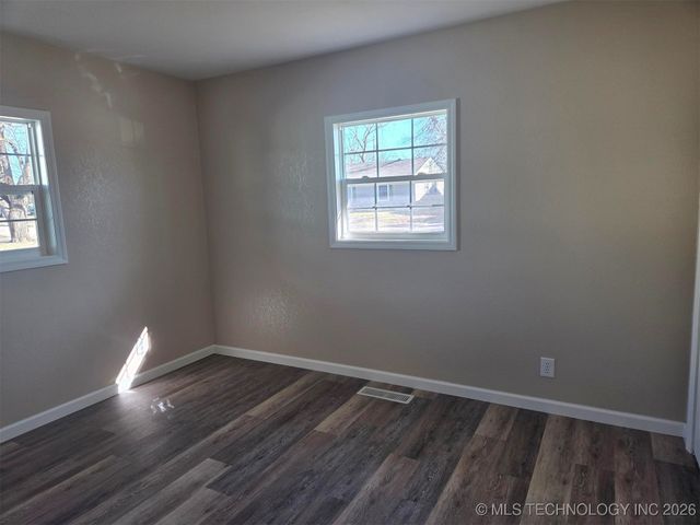 117 Mockingbird Lane, Bartlesville, OK 74003