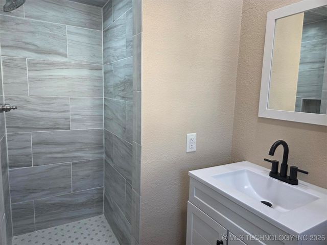 117 Mockingbird Lane, Bartlesville, OK 74003