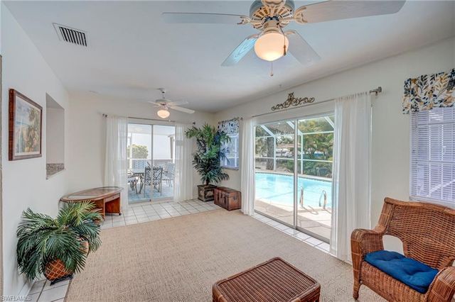 1914 Ottersrest LN, Cape Coral, FL 33990