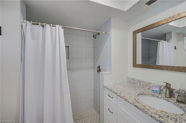 1914 Ottersrest LN, Cape Coral, FL 33990