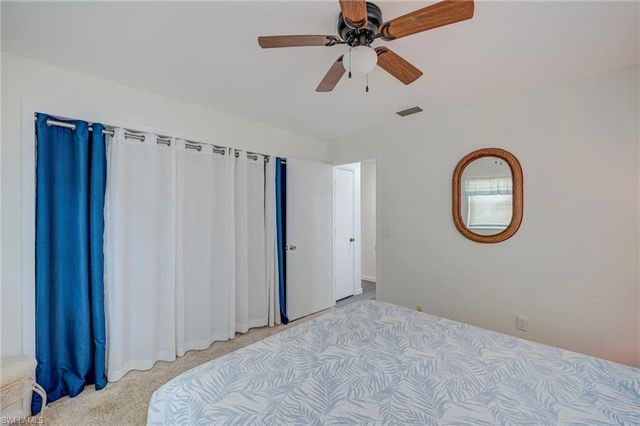 1914 Ottersrest LN, Cape Coral, FL 33990