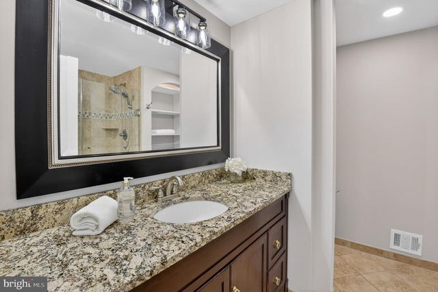 12500 CARRY BACK PL, Gaithersburg, MD 20878