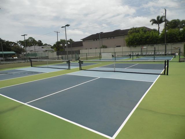 18560 SE Wood Haven Lane G, Jupiter, FL 33469