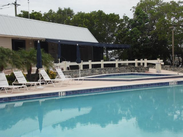 18560 SE Wood Haven Lane G, Jupiter, FL 33469