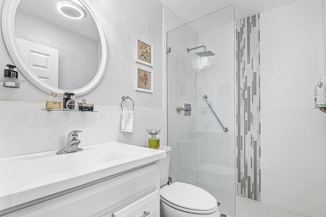 18560 SE Wood Haven Lane G, Jupiter, FL 33469