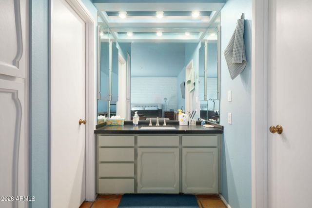 4525 N 66TH Street 6, Scottsdale, AZ 85251