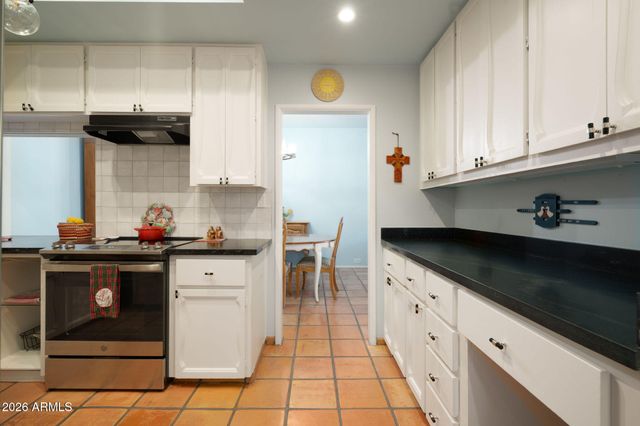 4525 N 66TH Street 6, Scottsdale, AZ 85251