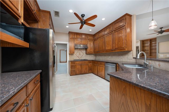 8018 Mt Zion, Corpus Christi, TX 78413