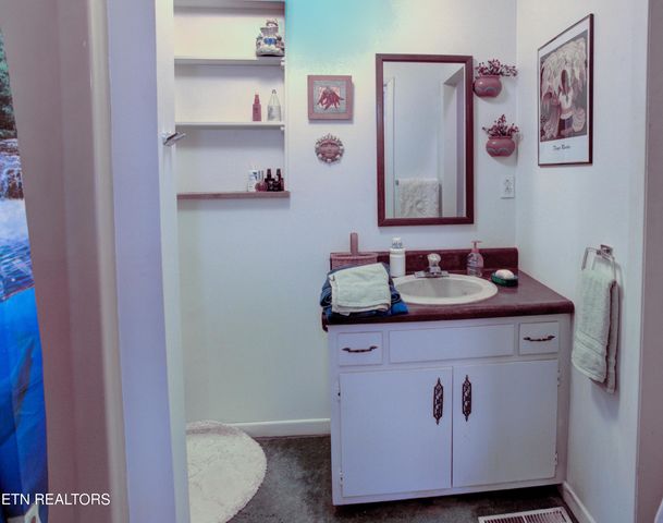 732 Echo Hill Way, Maryville, TN 37801