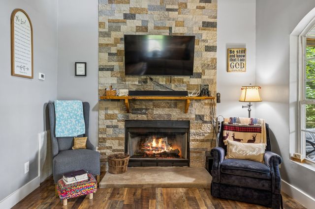 225 Grishom Ln, Granville, TN 38564