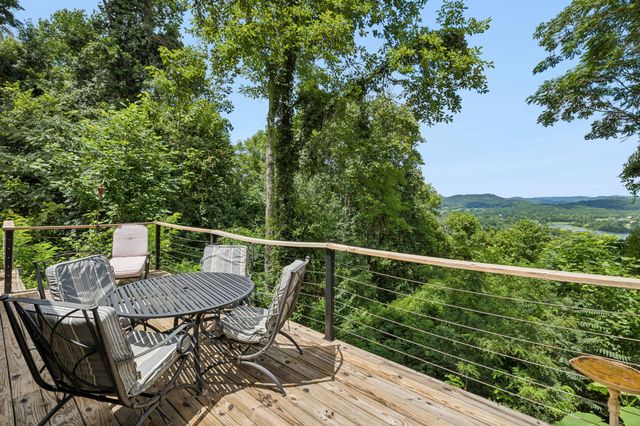 225 Grishom Ln, Granville, TN 38564
