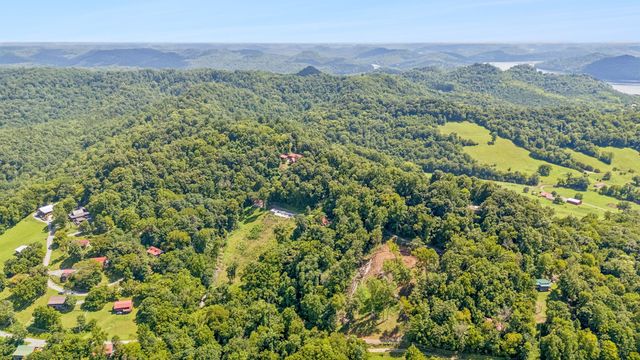 225 Grishom Ln, Granville, TN 38564