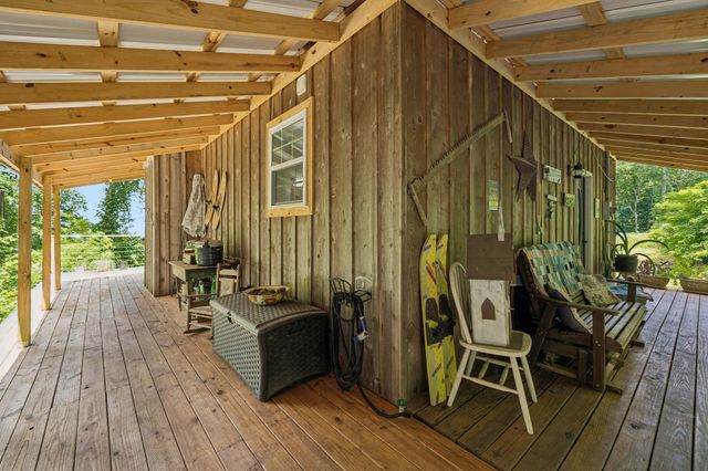 225 Grishom Ln, Granville, TN 38564