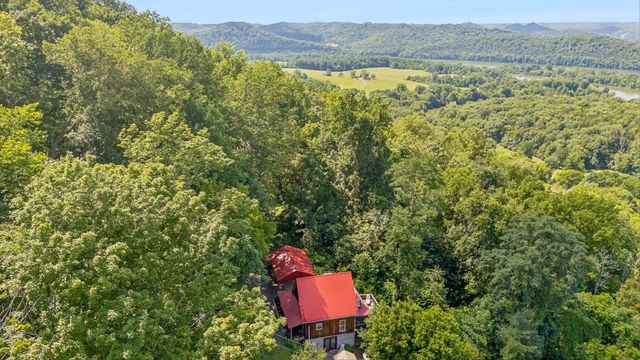 225 Grishom Ln, Granville, TN 38564