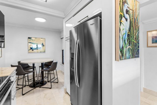14 Royal Palm Way 501, Boca Raton, FL 33432